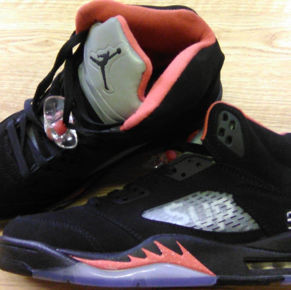 Supreme X air Jordon retro 5